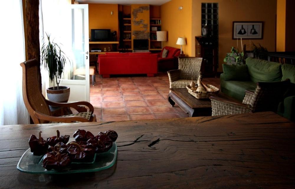 Posada Tresmentiras Альдеануэва-дель-Камино Экстерьер фото
